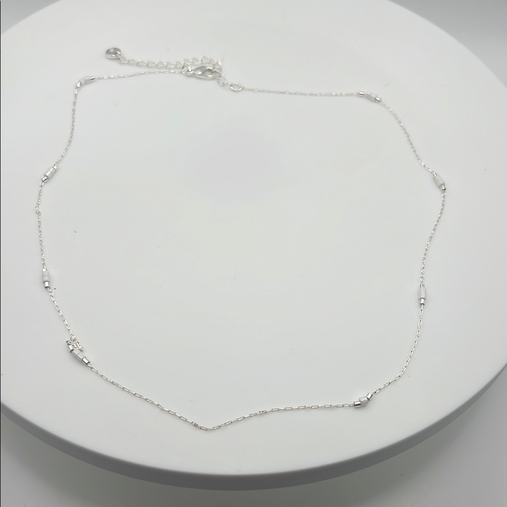 Elegant Dainty Silver Necklace 16” + 2” extender 16 inches to 18 inches - Picture 2 of 4
